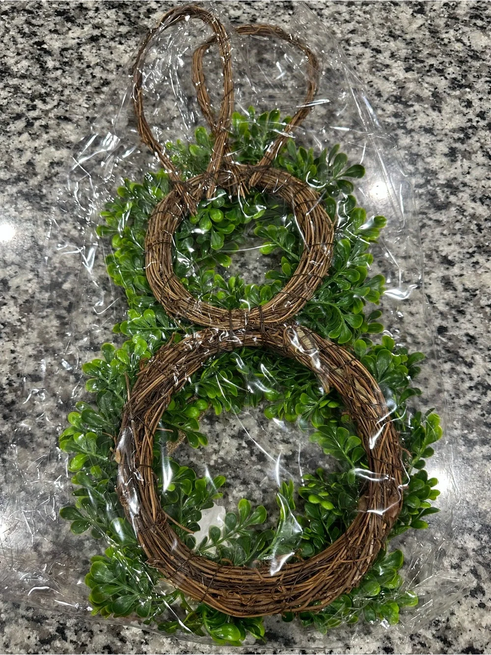 New In Bag Boxwood Bunny Wreath with Burlap Bow and White Daisy-Set of 3